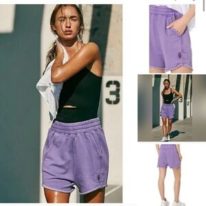 NWOT FREE PEOPLE ALL STAR solid shorts, size Medium